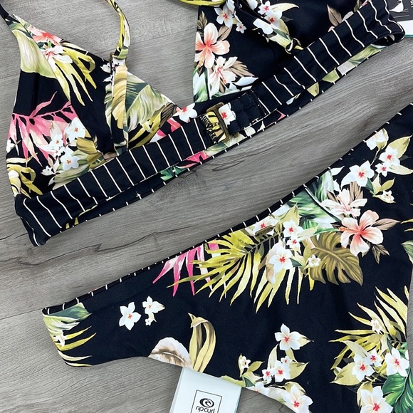 ☀️RIP CURL☀️ ON THE COAST TRI ON THE COAST REVERSIBLE CHEEKY BIKINI SET - Picture 15 of 16